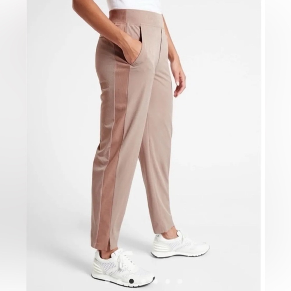 Athleta Brooklyn Textured Ankle Pants Sz 6 Grain Camo Mocha Latte